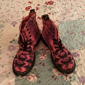 BNWT Dr. Martens 1460 Pink Purple Tie Dye Pascal Leather Combat Boots Size 6